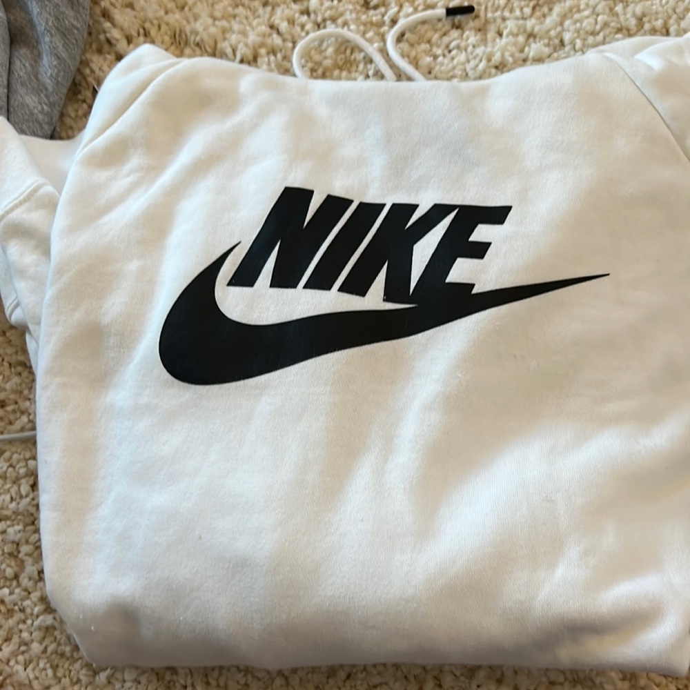Nike white sweatshirt women’s XL